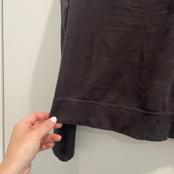 Lululemon Keep The Heat Thermal Long Sleeve - Picture 12 of 14